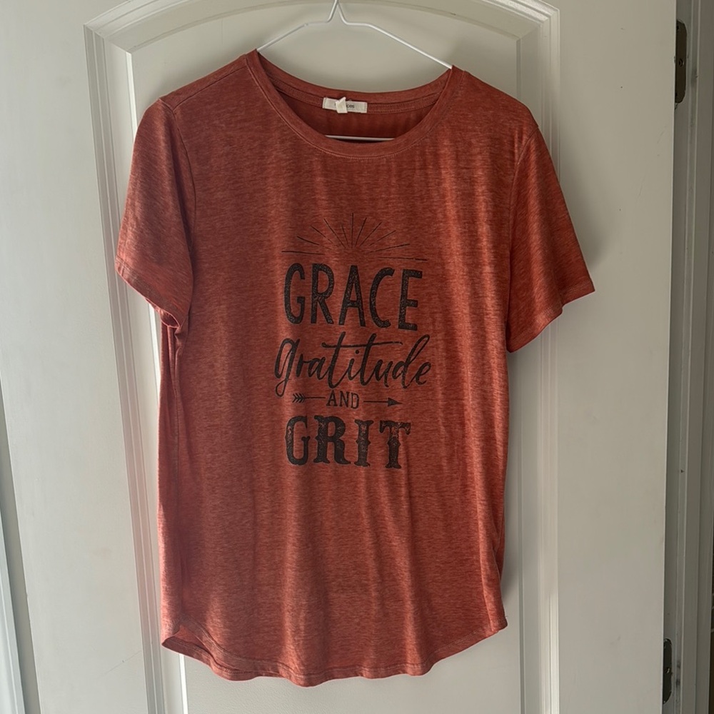 Women's Rust Graphic Tee